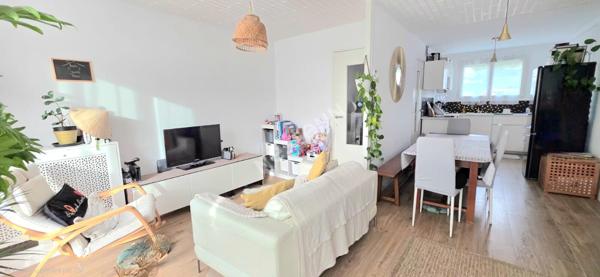 Luzarches Maison rénovée avec goût, 3 chambres et confort absolu