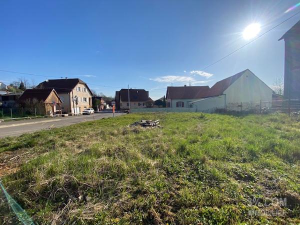 3%.COM TERRAIN à Construire 3.64 ares KIENHEIM Centre Truchtersheim (67370)