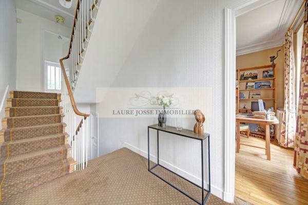 Maison bourgeoise Le Vésinet 235 m²