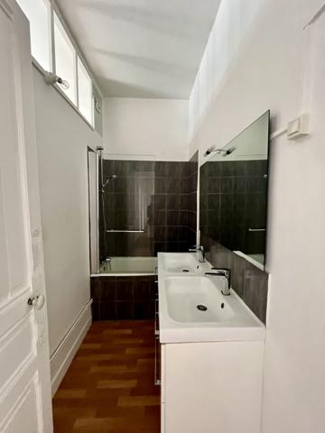 Appartement dans immeuble d’exception à Vendre en hypercentre de VANNES