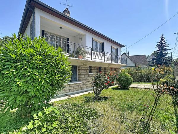 Famille nombreuse, projet intergénérationnel, profession libérale ou investissement locatif ? Cette maison répond à toutes vos envies !