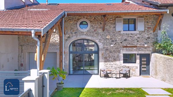 Maison de standing T8 de 328m² - Entierement renovée avec un terrain de 368m²