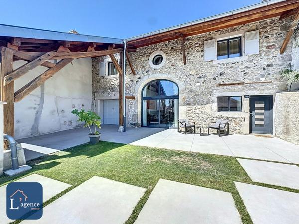 Maison de standing T8 de 328m² - Entierement renovée avec un terrain de 368m²