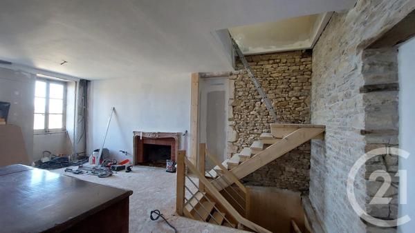 Maison à vendre  2 pièces - 70 m 2   MONTCEAU ET ECHARNANT  - 21