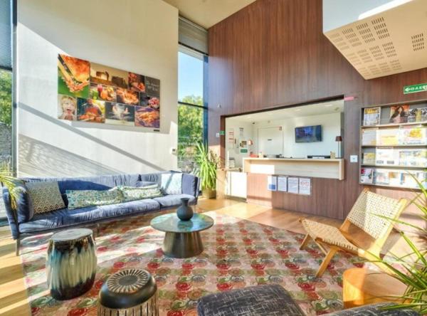 INVESTISSEMENT LOCATIF – VITRY SUR SEINE – Résidence d'Affaires Paris Vitry-sur-Seine - 5.85% de rentabilité