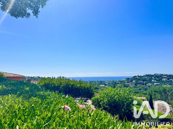Maison à vendre 6 pièces 182 m² Cavalaire-sur-Mer