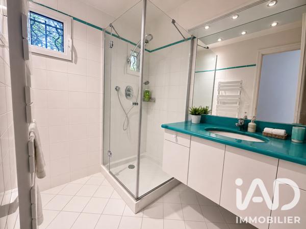 Maison à vendre 6 pièces 182 m² Cavalaire-sur-Mer