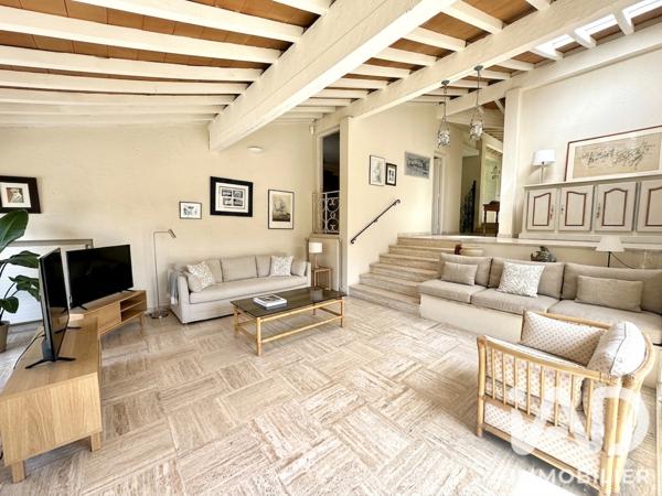 Maison à vendre 6 pièces 182 m² Cavalaire-sur-Mer
