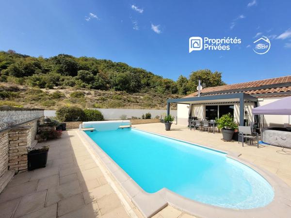 Maison de plain-pied 4 chambres avec piscine et garage - Lagorce 319 000  HAI