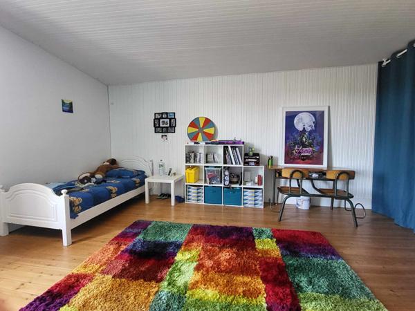 Maison Surgeres 6 pièce(s) 160 m2