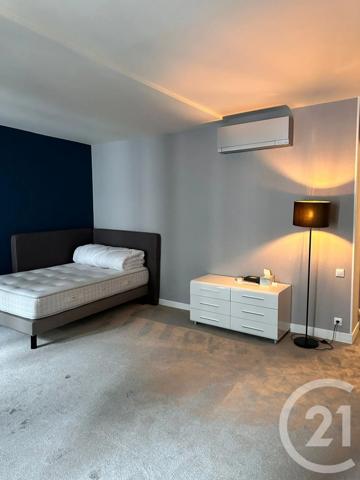 Appartement T7 à vendre  7 pièces - 192 m 2   BEAUNE  - 21
