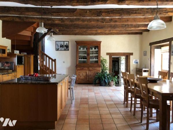 NOUVEAUTE - PROPRIETE 329 m²