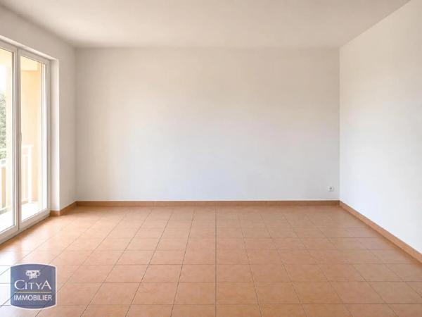 Appartement à louer 2 pièces 42.96m² Monteux (84170)