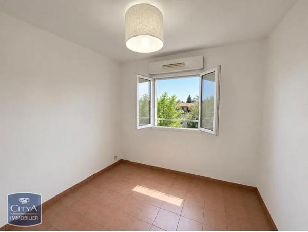 Appartement à louer 2 pièces 42.96m² Monteux (84170)