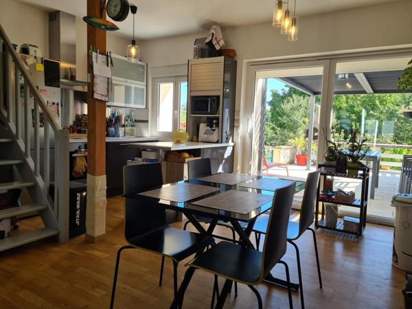 Charmante petite maison avec jardin