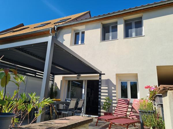 Charmante petite maison avec jardin