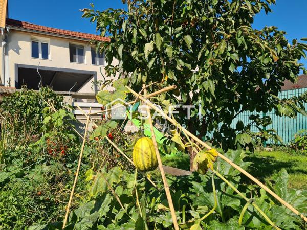 Charmante petite maison avec jardin