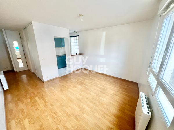 CHARMANT STUDIO MEUBLE