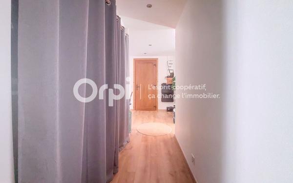 Appartement à vendre    3 pièces • 80,39 m2 Albertville