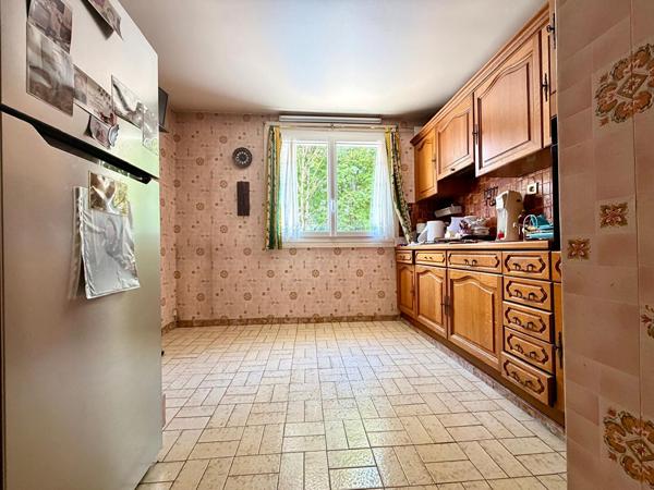 A Vendre 3 pièces 64,41 m2 Paris 19ème