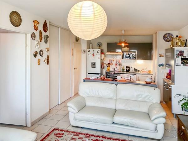 Appartement Dammarie Les Lys 2 pièce(s) 47 m2