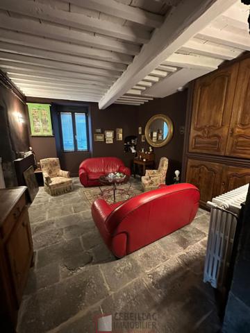 Maison 7 pièce(s) 4 chambre(s) 268 m²