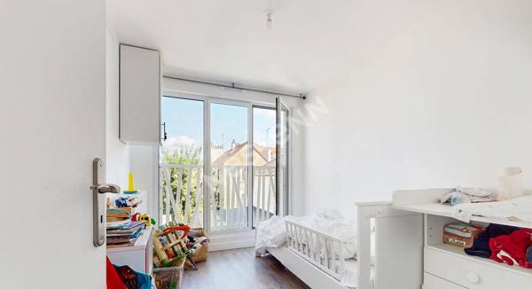 Asnières/Bécon Flachat 4 pièces 70m² avec balcons et parking