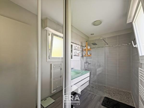 MAISON T4  MERIGNAC  PIN GALANT  + Garage + Chambre en rez de chaussée