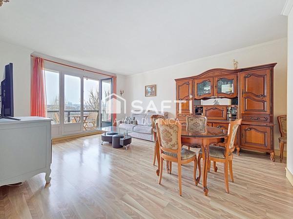 Très bel appartement avec balcon, vue Tour Eiffel