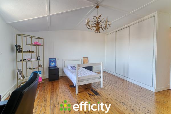 Maison 5 pièces - 140 m² Exclusivité efficity