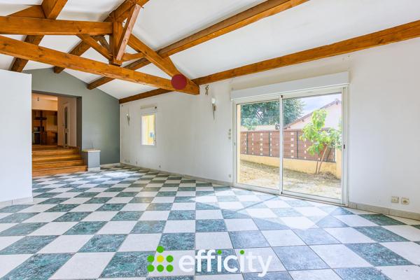 Maison 5 pièces - 140 m² Exclusivité efficity