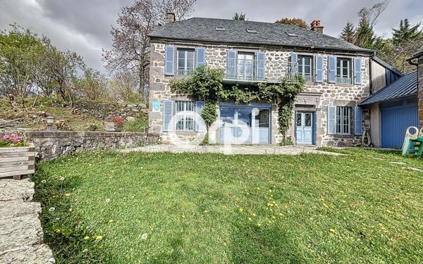 Maison à vendre    5 pièces • 168 m2 Pierrefort