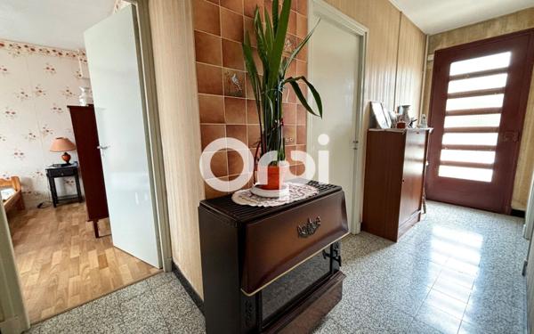 Maison à vendre    3 pièces •  Saint-Augustin