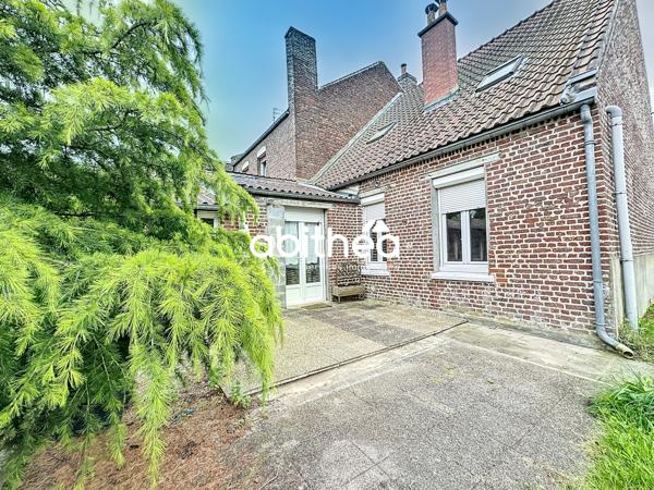 MAISON SEMI-INDIVIDUELLE 99m2 - 3 CHAMBRES - GARAGE - JARDIN