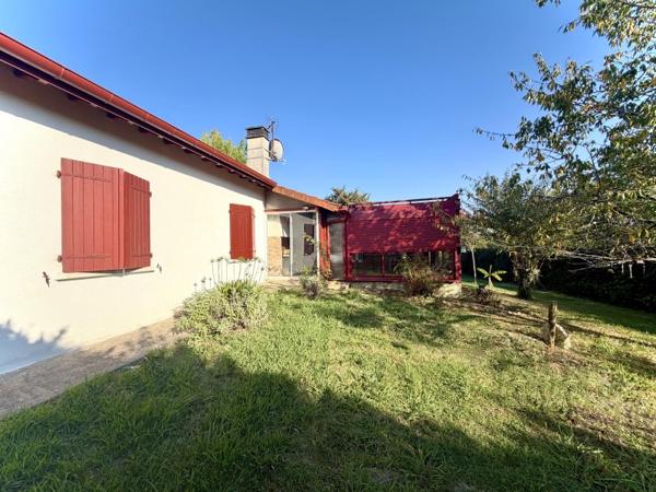 Vente / Maison de plain-pied à Saint-Palais (64120)