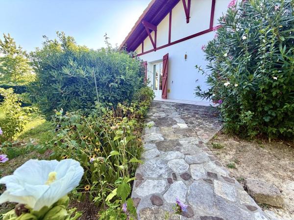 Vente / Maison de plain-pied à Saint-Palais (64120)
