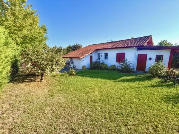 Vente / Maison de plain-pied à Saint-Palais (64120)