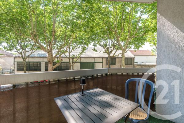 Appartement F2 à vendre  2 pièces - 49,14 m2 ST MAUR DES FOSSES - 94