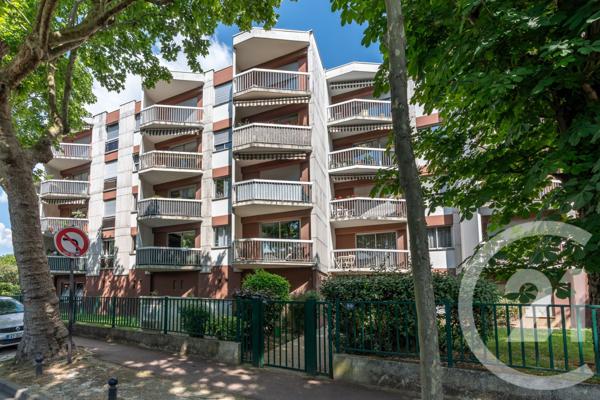 Appartement F2 à vendre  2 pièces - 49,14 m2 ST MAUR DES FOSSES - 94