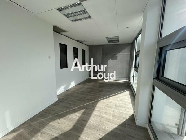 Location bureaux 140 m² - Saint Raphaël