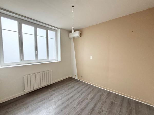 Location Local d'activité44,17 m² - CLERMONT FERRAND (63000)