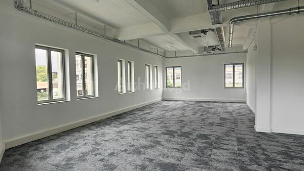 BUREAUX à LOUER de 289 m²