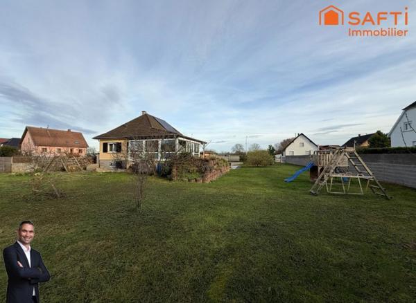 Superbe maison de 7 pièces sur 16.11 ares de terrain, quartier calme et résidentiel.