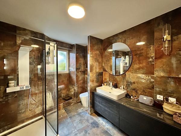 Vente Appartement180 m² - 5 Pièces - ESPALY ST MARCEL (43000)