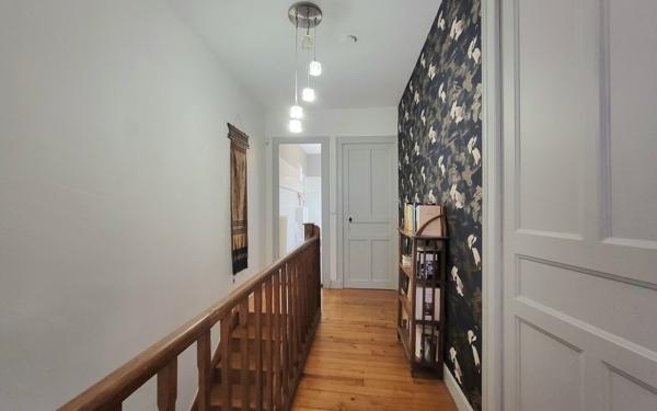 Maison à vendre    6 pièces • 141 m2 Jurançon