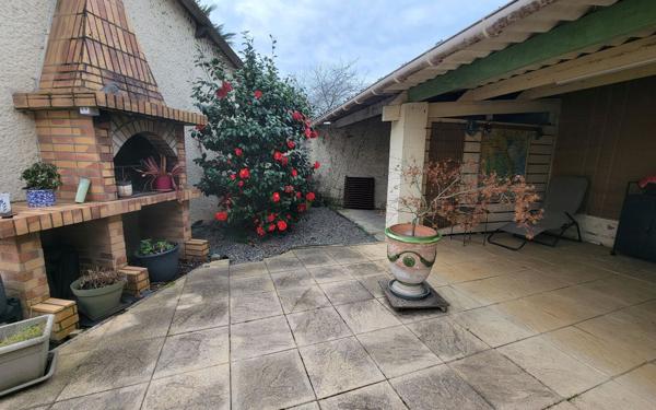 Maison à vendre    6 pièces • 141 m2 Jurançon