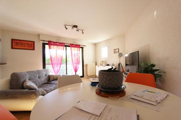 location appartement type 2 dans le bas du quartier de kerfeunteun