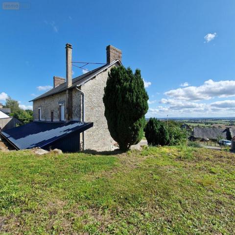 Maison de ville à vendre à Crennes-sur-Fraubée en Mayenne (53700), ref : 12725/695