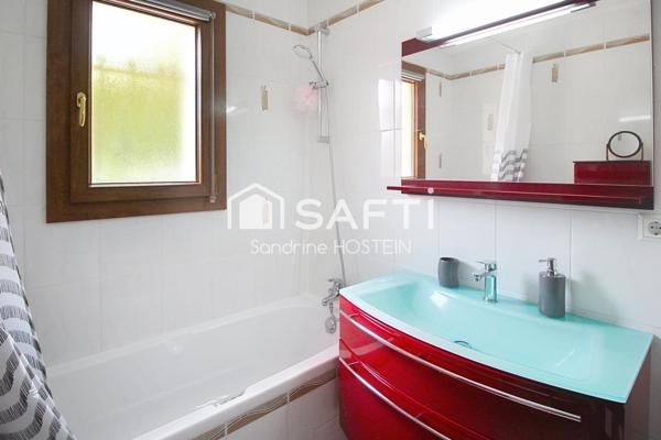 Beau Pavillon de 100m2 hab sur 8 ares de terrain