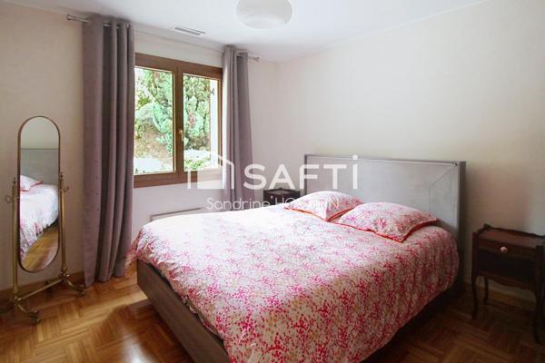 Beau Pavillon de 100m2 hab sur 8 ares de terrain